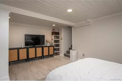 3765 Lynn Lane, Wantagh, NY 11793 - Photo 21