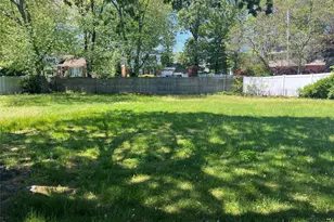 497 Mary Ann Ln, West Hempstead, NY 11552 - Photo 7