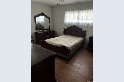 497 Maryann Lane, West Hempstead, NY 11552 - Photo 5