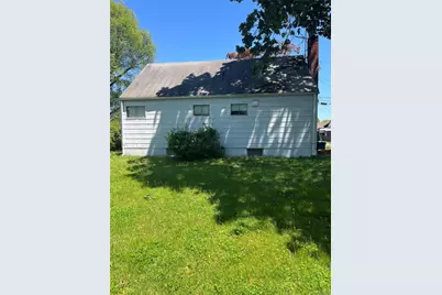 497 Maryann Lane, West Hempstead, NY 11552 - Photo 3