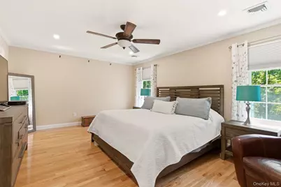 13 Pine Street, Huntington, NY 11743 - Photo 13