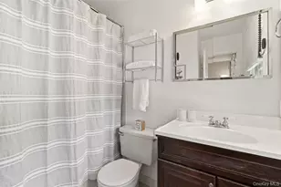 13 Pine St, Huntington, NY 11743 - Photo 17