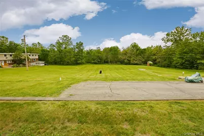 881 Albany Post Road #5, New Paltz, NY 12561 - Photo 15