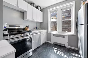84-49 168th St, Jamaica, NY 11432 - Photo 5