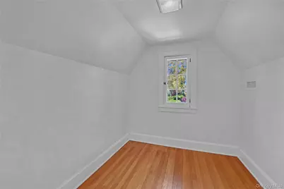 27 Summit Street, Eastchester, NY 10709 - Photo 9