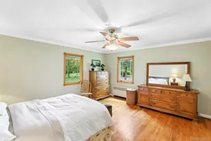 6 Berry Ln, Glen Cove, NY 11542 - Photo 11