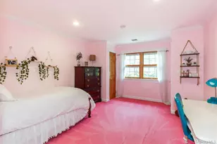 48 River Heights Dr, Smithtown, NY 11787 - Photo 21