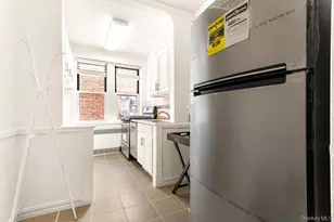 100-10 67th Rd, Forest Hills, NY 11375 - Photo 5