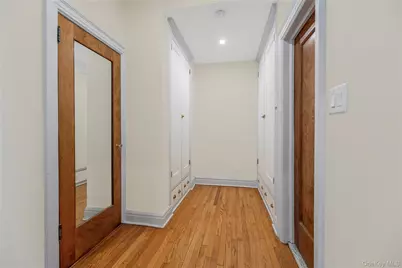 26 Pondfield Road #1D, Bronxville, NY 10708 - Photo 13