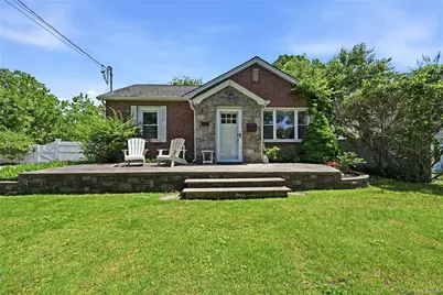 17 Pauchogue Avenue, East Islip, NY 11730 - Photo 1