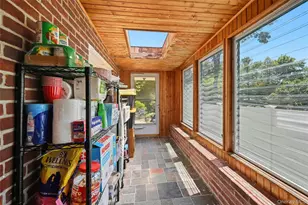 17 Pauchogue Ave, East Islip, NY 11730 - Photo 17