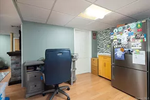 11 Adelphi Rd, Hicksville, NY 11801 - Photo 21