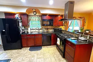1 Heston Rd, Shirley, NY 11967 - Photo 13