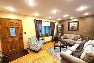 1 Heston Rd, Shirley, NY 11967 - Photo 9