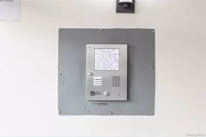 1040 Neilson Street #4F, Far Rockaway, NY 11691 - Photo 19