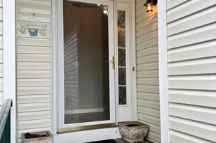 703 Constance Ln, Port Jefferson Station, NY 11776 - Photo 3