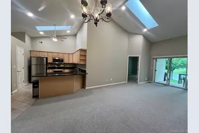 703 Constance Lane, Port Jefferson Station, NY 11776 - Photo 5