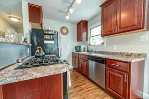 49 Mortimer Ave, Babylon, NY 11702 - Photo 7