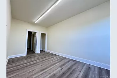 138-11 Jamaica Avenue, Jamaica, NY 11435 - Photo 13