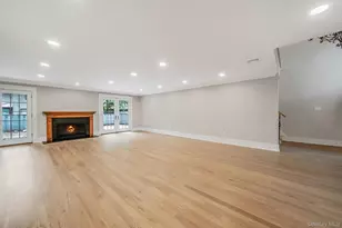 298 Vista Dr, Jericho, NY 11753 - Photo 7
