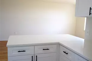 595 McLean Ave, Yonkers, NY 10705 - Photo 13