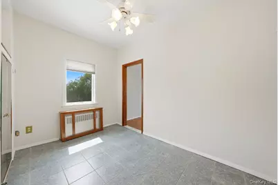 96 Wakefield Avenue, Yonkers, NY 10704 - Photo 19