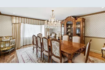 119 Plainview Road, Woodbury, NY 11797 - Photo 5