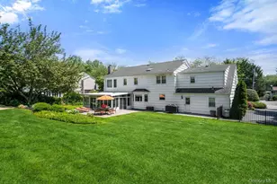119 Plainview Rd, Woodbury, NY 11797 - Photo 43