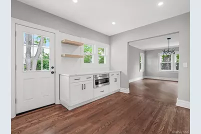 45 Edgewood Road, Rockville Centre, NY 11570 - Photo 27