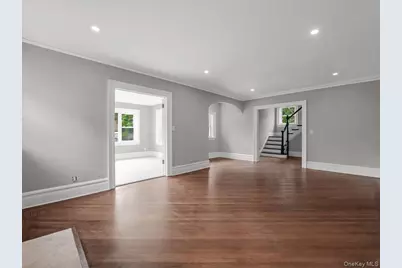 45 Edgewood Road, Rockville Centre, NY 11570 - Photo 7