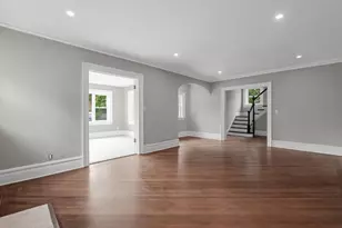 45 Edgewood Rd, Rockville Centre, NY 11570 - Photo 7