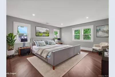45 Edgewood Road, Rockville Centre, NY 11570 - Photo 9