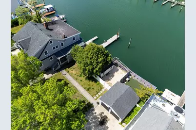 400 Roosevelt Avenue, Freeport, NY 11520 - Photo 11