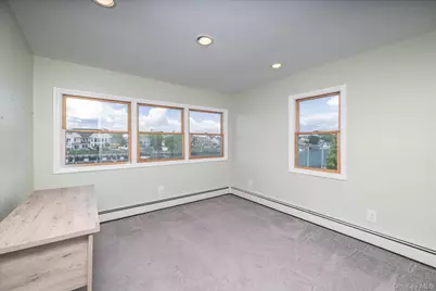 400 Roosevelt Avenue, Freeport, NY 11520 - Photo 45