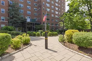 900 Palmer Rd, Bronxville, NY 10708 - Photo 3