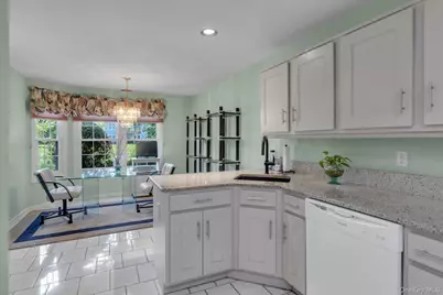 35 Lakebridge Drive S, Kings Park, NY 11754 - Photo 9