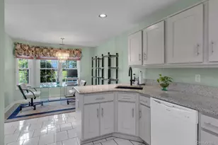 35 Lakebridge Dr S, Kings Park, NY 11754 - Photo 9