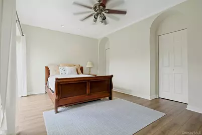 100 Chateau Lane #8, Hawthorne, NY 10532 - Photo 21