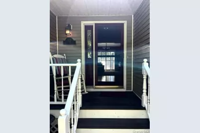 312 Riley Avenue, Calverton, NY 11933 - Photo 3