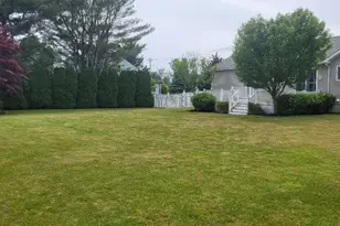 312 Riley Ave, Calverton, NY 11933 - Photo 25