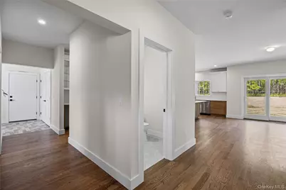 5 Jersey Avenue, Miller Place, NY 11764 - Photo 23