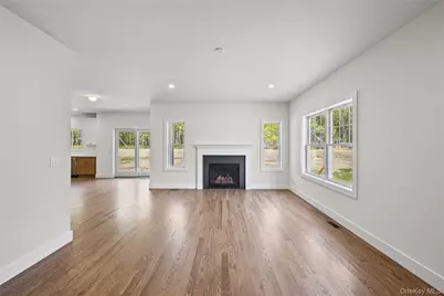 5 Jersey Avenue, Miller Place, NY 11764 - Photo 13