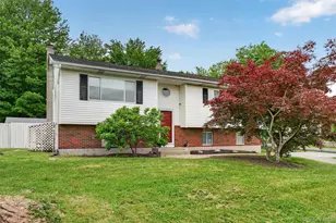 76 Maureen Dr, Middletown, NY 10940 - Photo 3