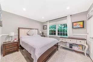 80 Sycamore Cir, Stony Brook, NY 11790 - Photo 13