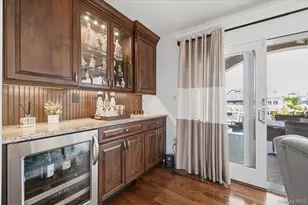 41 Jefferson Pl, Massapequa, NY 11758 - Photo 13