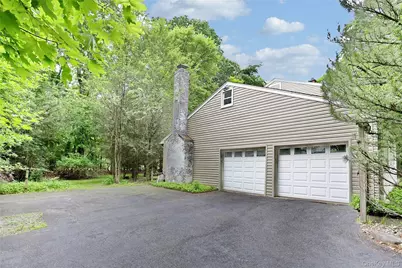 8 Swallow Avenue, Spring Valley, NY 10977 - Photo 23