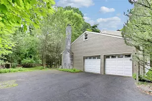 8 Swallow Ave, Spring Valley, NY 10977 - Photo 23