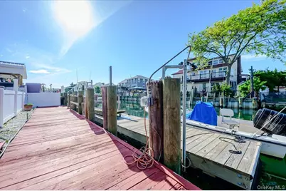 48 W 3rd Street, Freeport, NY 11520 - Photo 23