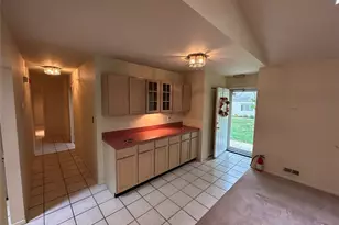 89 Rabbit Run, Manorville, NY 11949 - Photo 7
