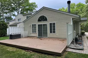 89 Rabbit Run, Manorville, NY 11949 - Photo 3
